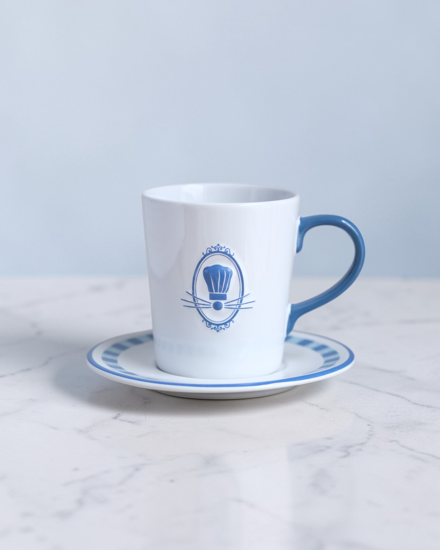 Ly kèm dĩa lót Chuột Đầu Bếp