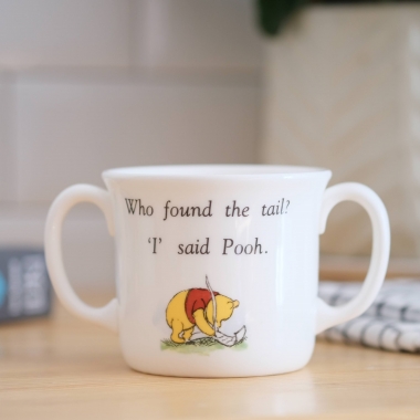 Ly Pooh - Who found the tail? 