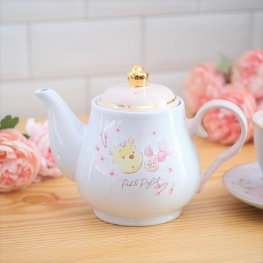 Ấm trà Pooh Sakura