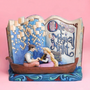 Tượng Flynn & Rapunzel - One Magical Night