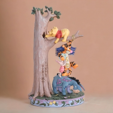 Tượng Winnie The Pooh and Friends in Tree