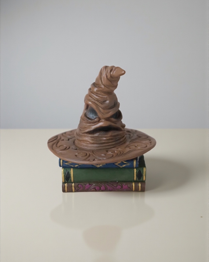 Tượng Nón Harry Potter
