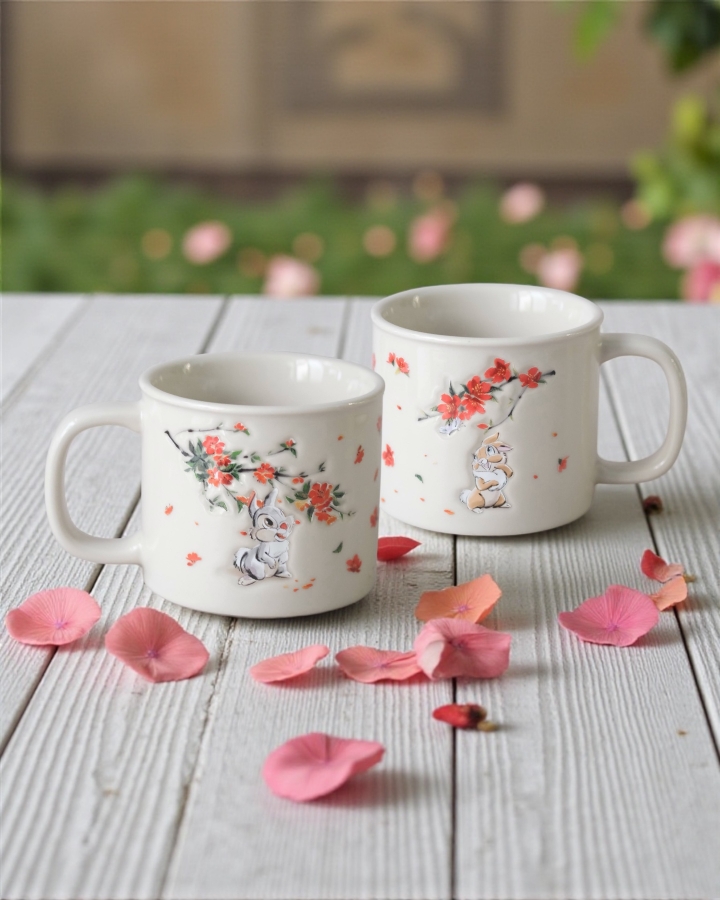 Ly thỏ Thumper Hoa Đỏ Uk 