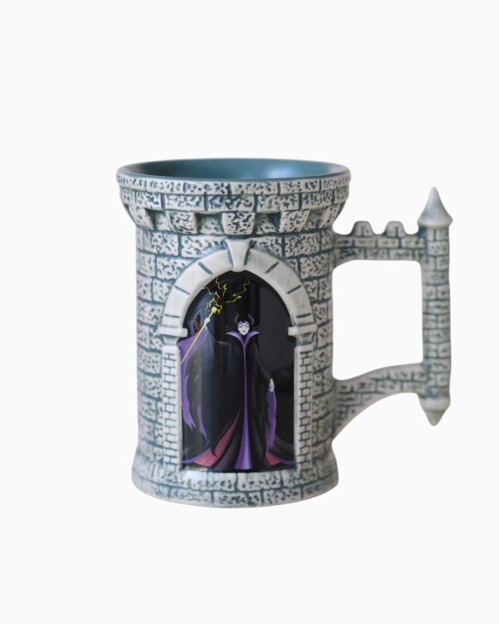 Ly Lâu Đài Phù Thuỷ Maleficent và Rồng