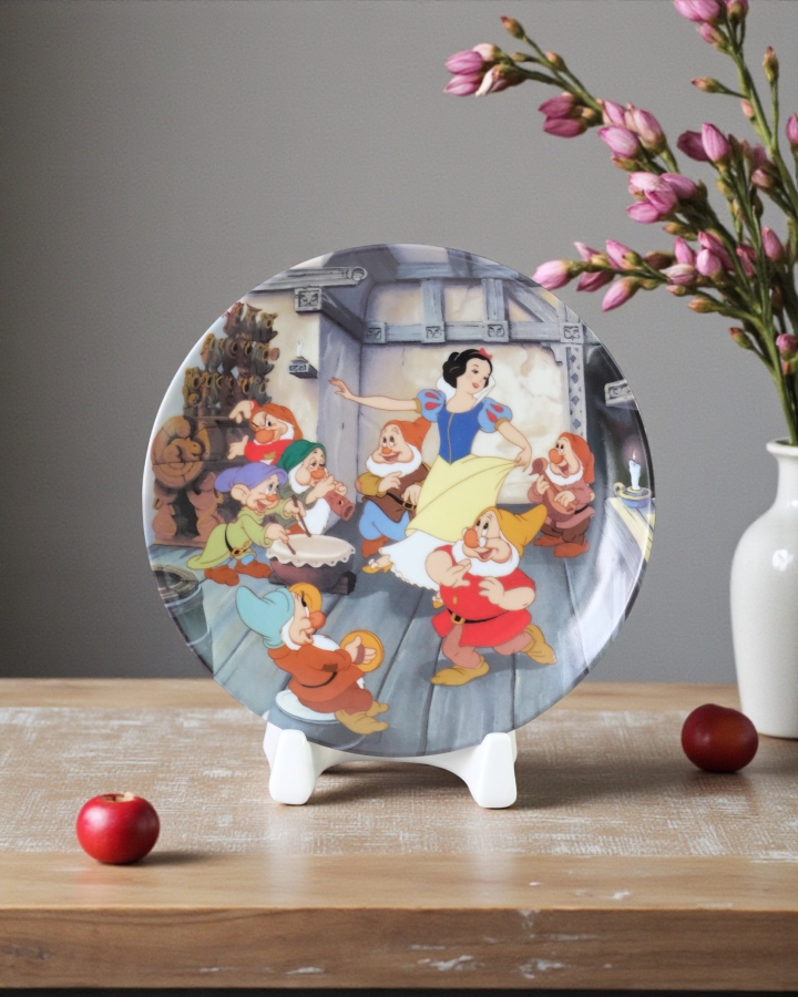 Dĩa Tranh Bạch Tuyết 