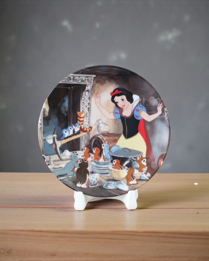 Dĩa Tranh Bạch Tuyết 