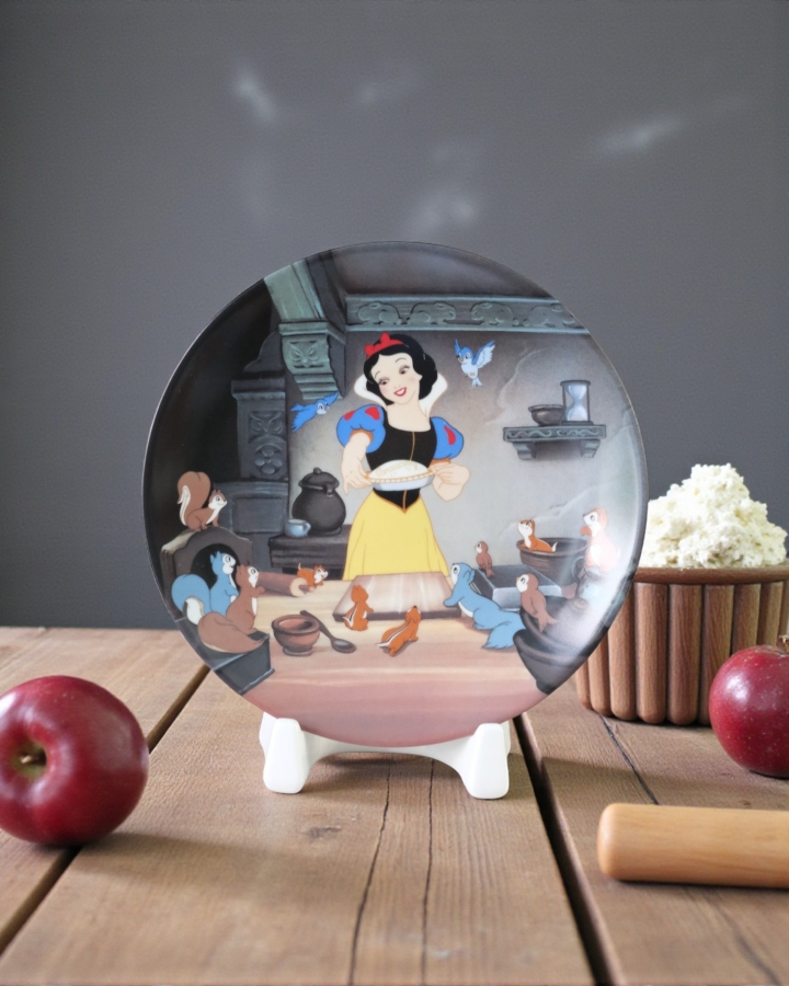 Dĩa Tranh Bạch Tuyết 