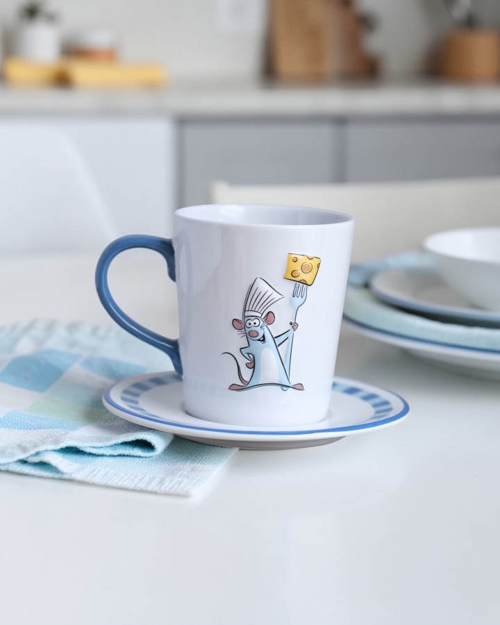 Ly kèm dĩa lót Chuột Đầu Bếp