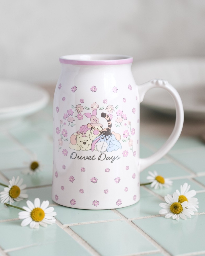 Bình rót nước hoa cúc Pooh 2025