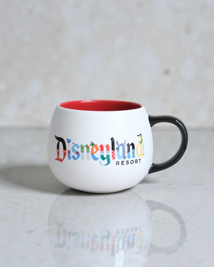 Ly Disney Resort Trắng Icon Chữ D