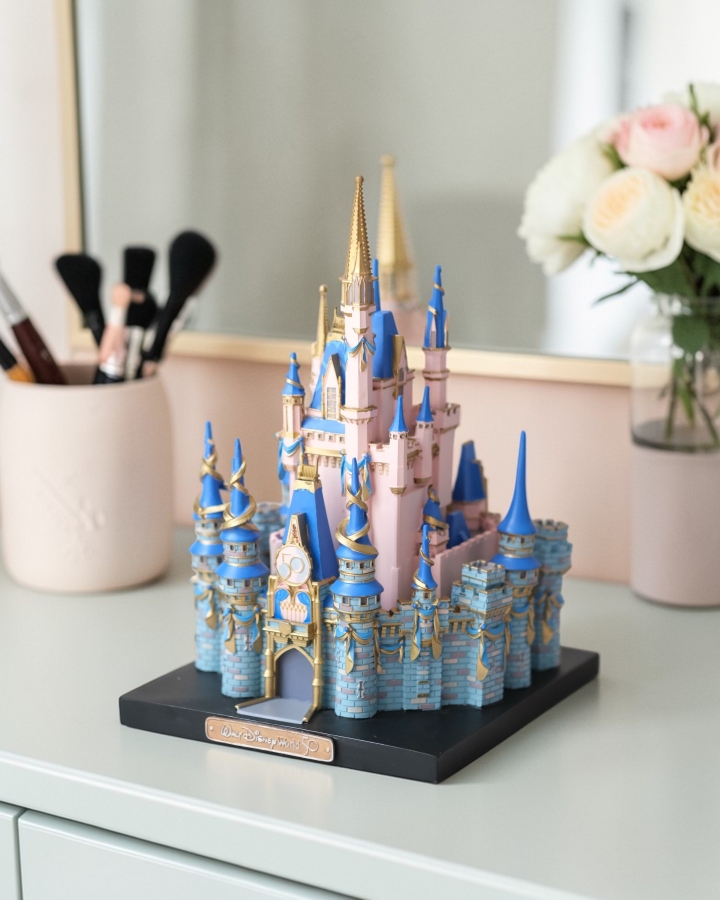 Mô Hình Lâu Đài Disney Mỹ Kỷ Niệm 50th