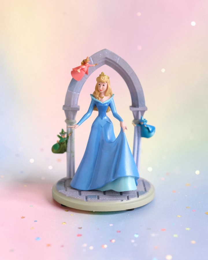 Tượng Aurora Và Ba Bà Tiên