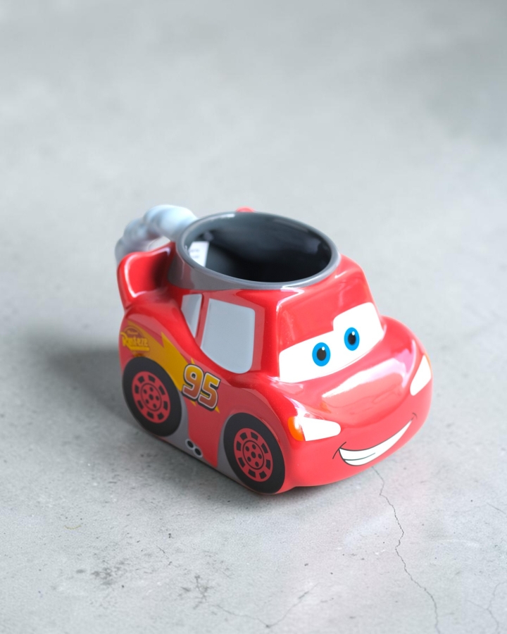 Ly Xe Đua Lightning McQueen